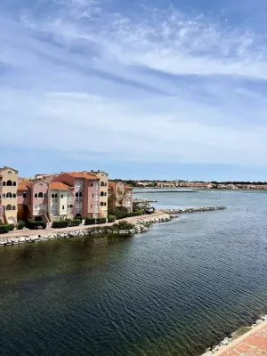 Image of Appartement superbe vue -Climatisation - piscine - parking - 5MC317