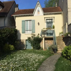 Image of Charming house on the banks of the Marne with garden between Paris and Disneyland