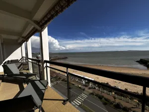 Image of Appartement pour 5 personnes avec WiFi et parking à Royan - FR-1-494-197