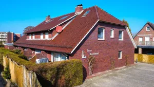 Image of Risel-Ferienhaus-im-Huus-Godewind-mit-Sauna-und-Kamin