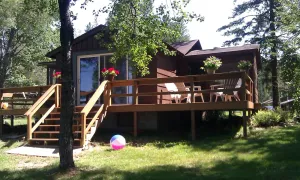 Image of LAKEFRONT CutestCabinDIRECTLY on  LkThompson Rhinelander SWIM BOAT FISH & FUN