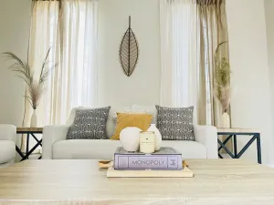 Image of Beautiful Stylish 3 bedroom Home in Dallas