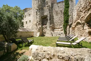 Image of House in listed village with garden and jacuzzi