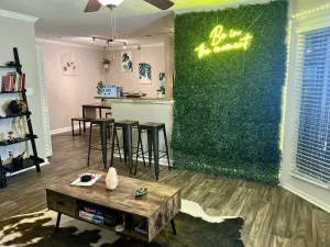 Image of Cozy Spacious 1 BR Getaway 2 mi from Braves Stadium