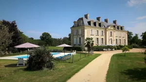 Image of Discover the Loire Valley ... and sleep in a Loire Château: Suite at La Mothaye