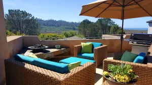 Image of Ocean & Lagoon View Studio, Walk to Beach, Large Private View Deck