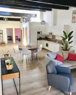 Image of Beautiful 110 m2 loft 10 minutes from the beach