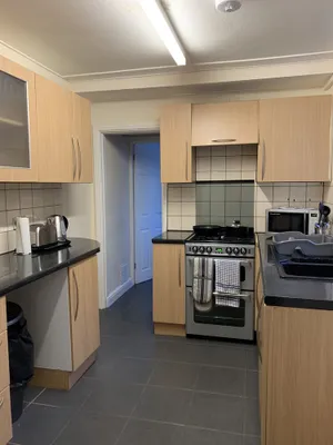 Image of Edinburgh Road 4 Bedroom Home from Home