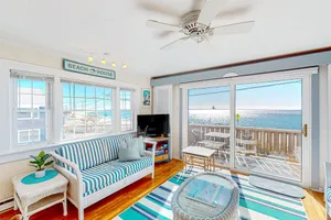 Image of Oceanfront, 2nd-floor condo with amazing view - steps to beach, near town\/trails