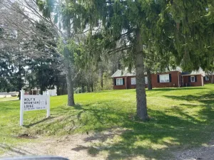 Image of Newly Remodeled Farm House Style 4 Bedroom Home