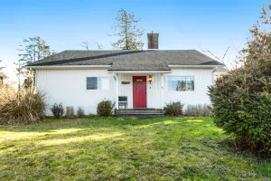 Image of Home with spacious backyard, wood stove, W\/D & free WiFi - short drive to beach