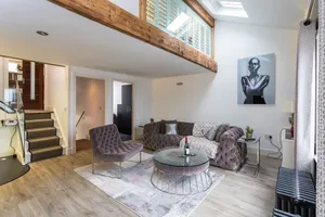 Image of The Penthouse, Opposite Sale Metrolink, Includes Free Parking