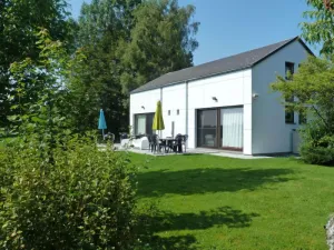 Image of Au bord du Lac 2 by Interhome