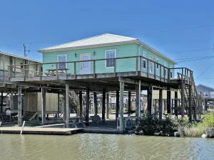 Image of Crusty Crab - Boat Access - Island Realty