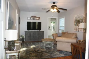 Image of Great Location!  Come Relax....Retreat!