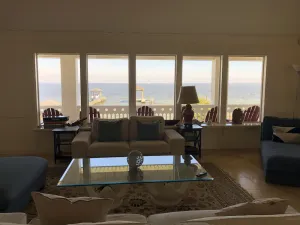 Image of Seabreeze Kemah 3600 sqft Waterfront Home with Beautiful Views of Galveston Bay