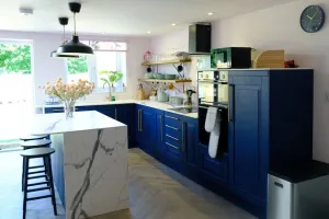 Image of The Wave Cottage - 3 Bedroom with off road Parking for 3 Cars or Vans & EV point