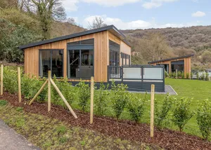 Image of 4 bedroom accommodation in Cheddar