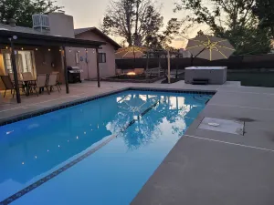 Image of Cozy 3 Bedroom house with Pool Spa and Game Room