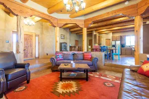 Image of Southwestern Adobe Retreat 2.6 miles from Balloon Fiesta