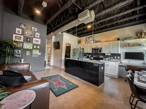 Image of Unique Nashville Executive Condo & Workspace