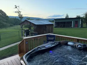 Image of King Beds-peaceful farm-firepit-amazing views under Blue Ridge Parkway