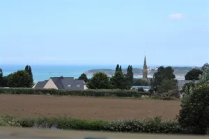 Image of Property 230 m² sea view, on park of more than 3 000 m².
