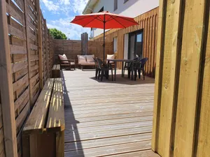 Image of Self-contained apartment, patio with terrace and bicycle paths