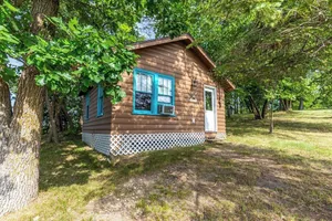 Image of Cabin #7 - Gone Fishing