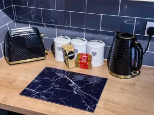 Image of Entire home for 6+Free parking