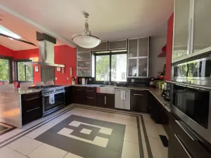 Image of 4 Bdrm Modern Victorian with Tree House and playground