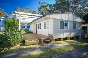 Image of MOLLYMOOK BEACH COTTAGE