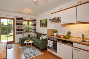 Image of Ferienwohnung \"Rosenduft\", 58 qm, Erdgeschoss, 1 separates Schlafzimmer, Südseite mit Terrasse