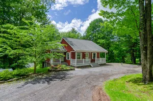 Image of Lakefront Serenity in the Catskills near All Star Village