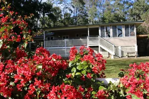 Image of Kenilworth River Oaks on Mary River - Pets Allowed