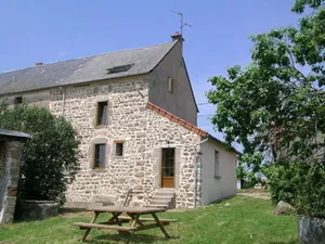 Image of Stone house with garden, kids' playground and pets allowed