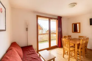 Image of 200m from resort center, 1st floor, view valley, swimming pool, balcony, tv, ski locker, 34m²