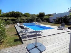 Image of Meschers - RECENT HOUSE with PRIVATE POOL in a very quiet area