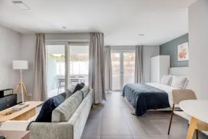 Image of New Mühlenbach Studio w\/ Balcony & Elevator nr bus station, by Blueground
