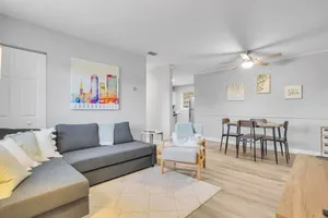 Image of SMV Cute Jacksonville Bungalow Central