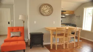 Image of Bright and cozy 1 bedroom apartment unit