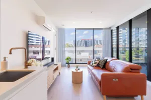 Image of Modern Luxury 2B2B Sky Garden SmartTV
