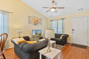 Image of Pet Friendly * Fenced Yard * Downtown