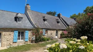 Image of 18 th century Cottage house close to the beach