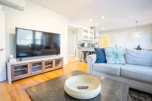 Image of Newly Renovated 2nd Floor Apt near USM