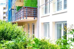 Image of Sunny terrace apartment in the center with underground parking space and Netflix...