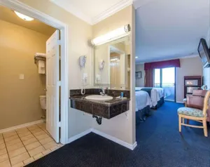 Image of Queencity Inn