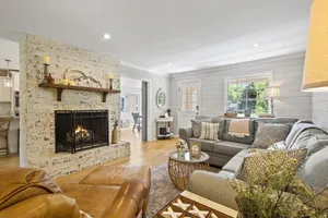 Image of Stylish Farmhouse of Franklin, Perfect for Large Families, 5 min to Downtown