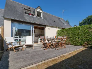 Image of Quiet House Near Beach with Garden, WiFi, Parking – Carnac