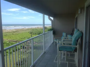 Image of Oceanfront FANTASTIC VIEW, large balcony, 2\/2 condo